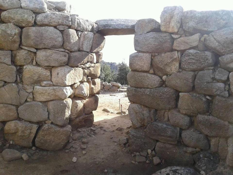 Agriturismo Funtan'Arva Loculi Exteriör bild