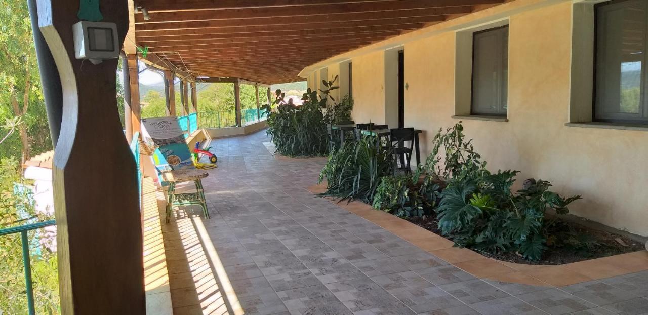 Agriturismo Funtan'Arva Loculi Exteriör bild